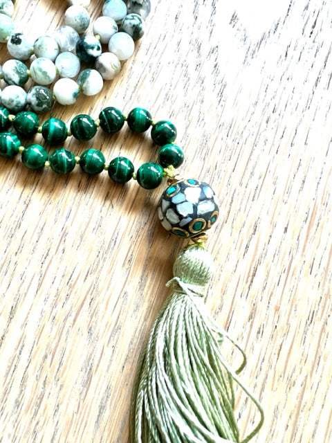 Manifesting Abundance Mala, Tree Agate, Aventurine, Malachite and Mother of Pearl