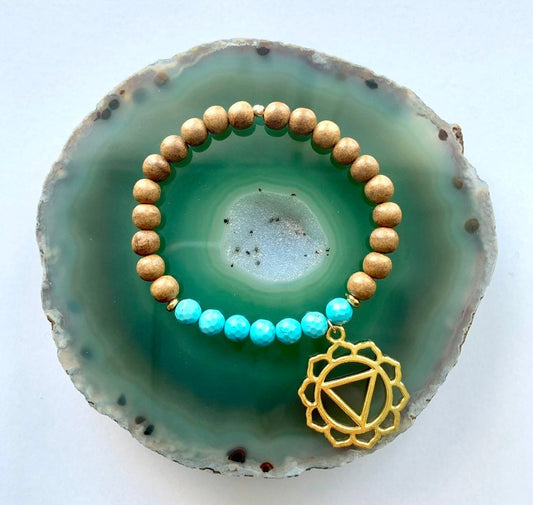 Throat Chakra Balancing Bracelet, Magnesite and Sandalwood